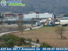 Imagen de vista previa de la cámara web Avezzano - Traffic A25 - KM 087,1